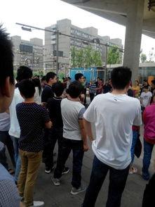 重庆富士康爆料最新消息,揭秘生产线内幕与员工心声